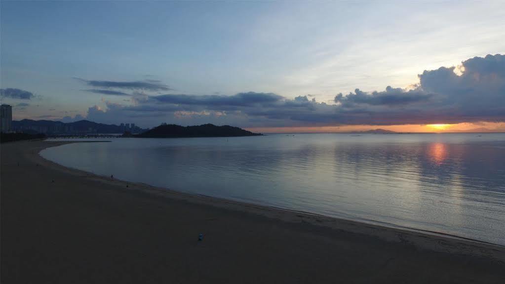 Starway Zhuhai Bihai Hotel מראה חיצוני תמונה